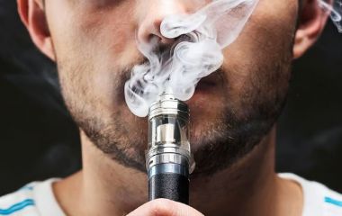 Чим можна заправити вейп? Що не підходить для заправки електронної сигарети! Чим можна заправити вейп? Що не підходить для заправки електронної сигарети!