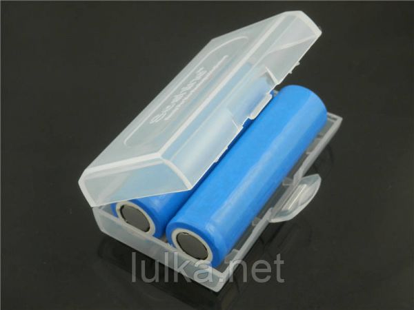 Пластиковий бокс на 2 акумулятора 18650 Пластиковий бокс на 2 акумулятора 18650