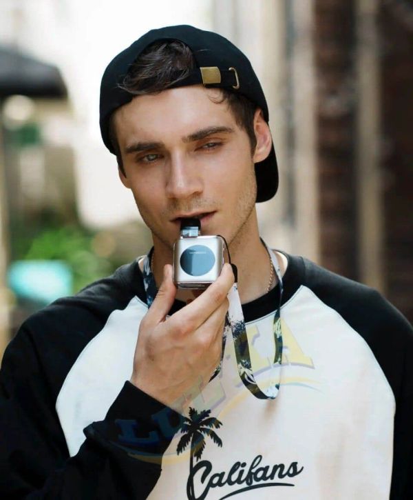 Vaporesso XROS 4 Nano Kit 1350mAh (Word-pop Yellow) Vaporesso XROS 4 Nano Kit 1350mAh (Word-pop Yellow)